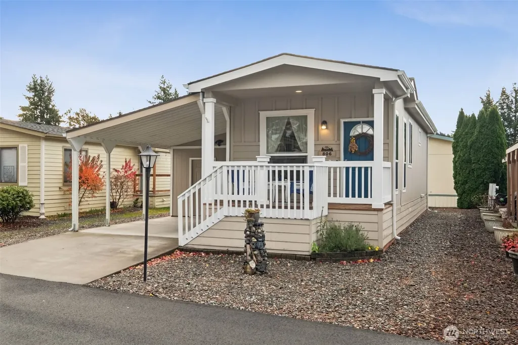 806 Pine Drive Enumclaw WA 98022