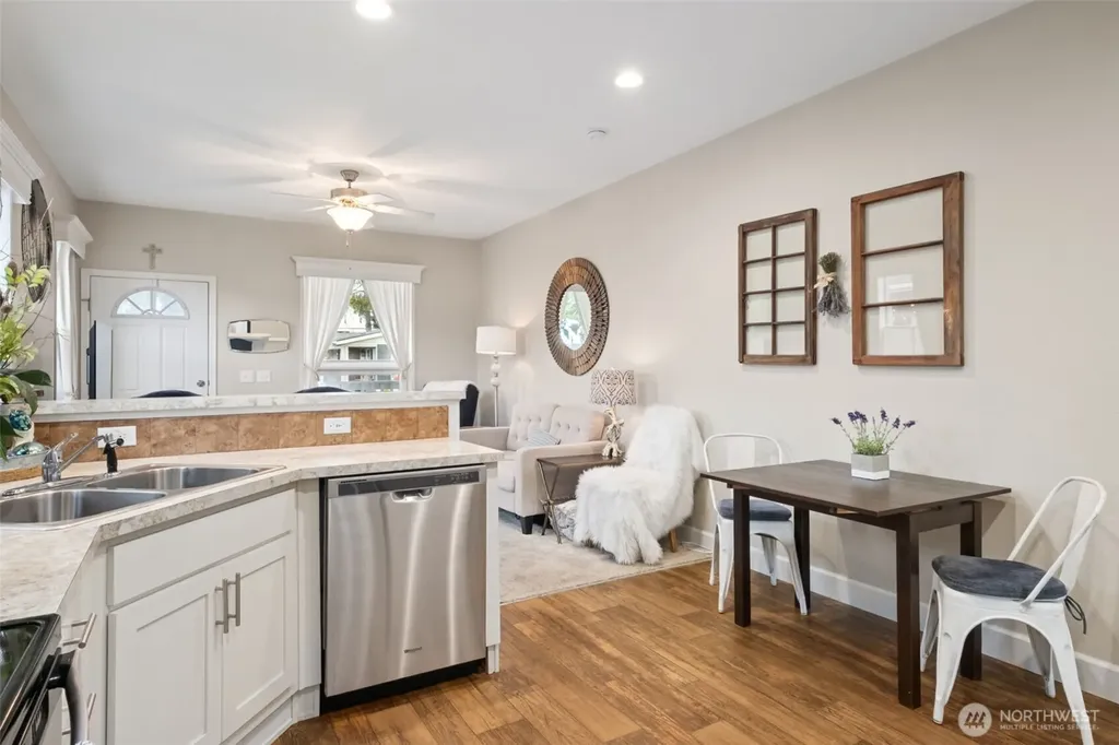 806 Pine Drive Enumclaw WA 98022