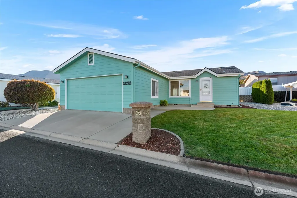 1232 Woods Street Wenatchee WA 98801