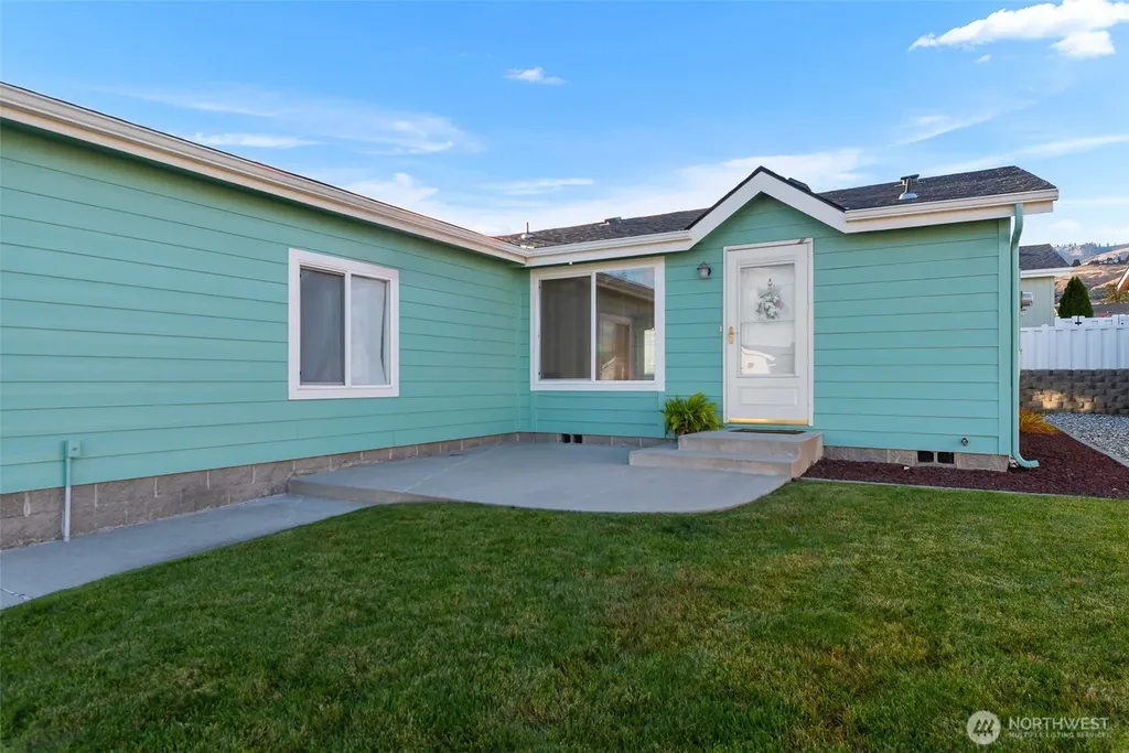 1232 Woods Street Wenatchee WA 98801