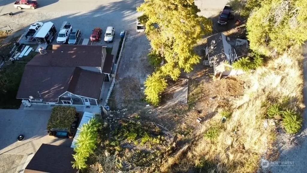 518 E Allen Street Chelan WA 98816