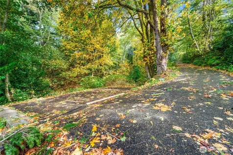 13843 SW 248th Street Vashon WA 98070