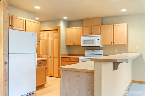 300 Cascadian Court Winthrop WA 98862