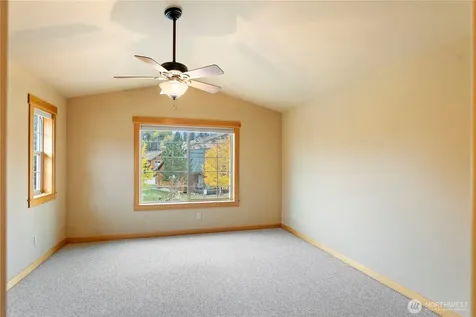 300 Cascadian Court Winthrop WA 98862