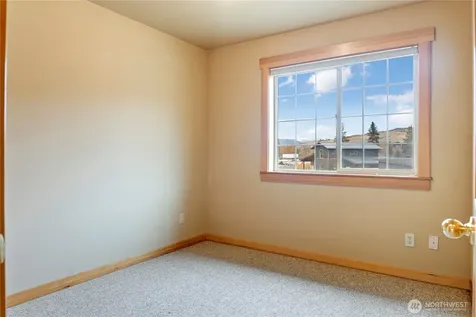 300 Cascadian Court Winthrop WA 98862