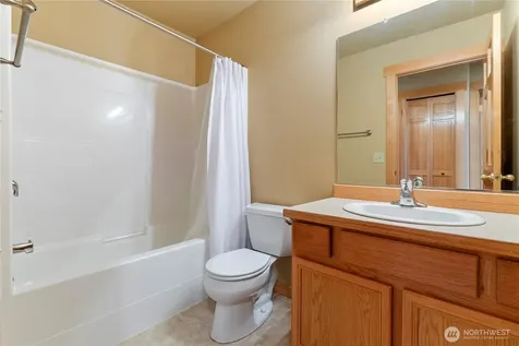 300 Cascadian Court Winthrop WA 98862