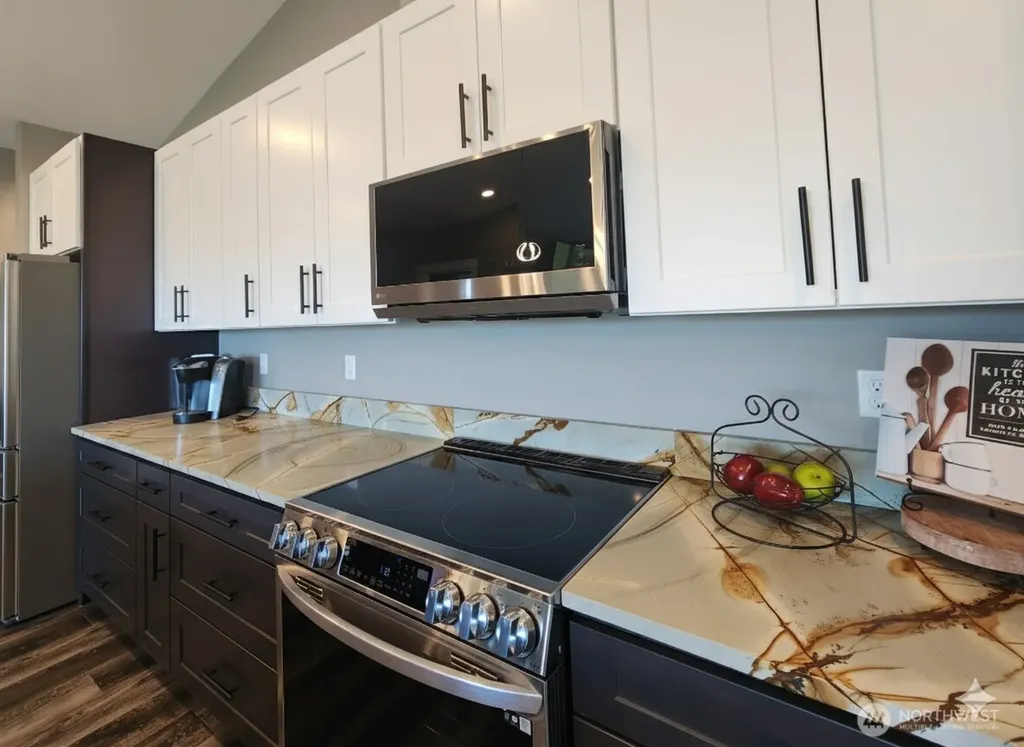 332 Cockle Street SW Ocean Shores WA 98569