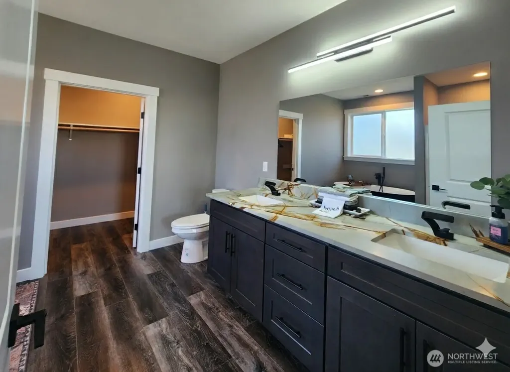 332 Cockle Street SW Ocean Shores WA 98569