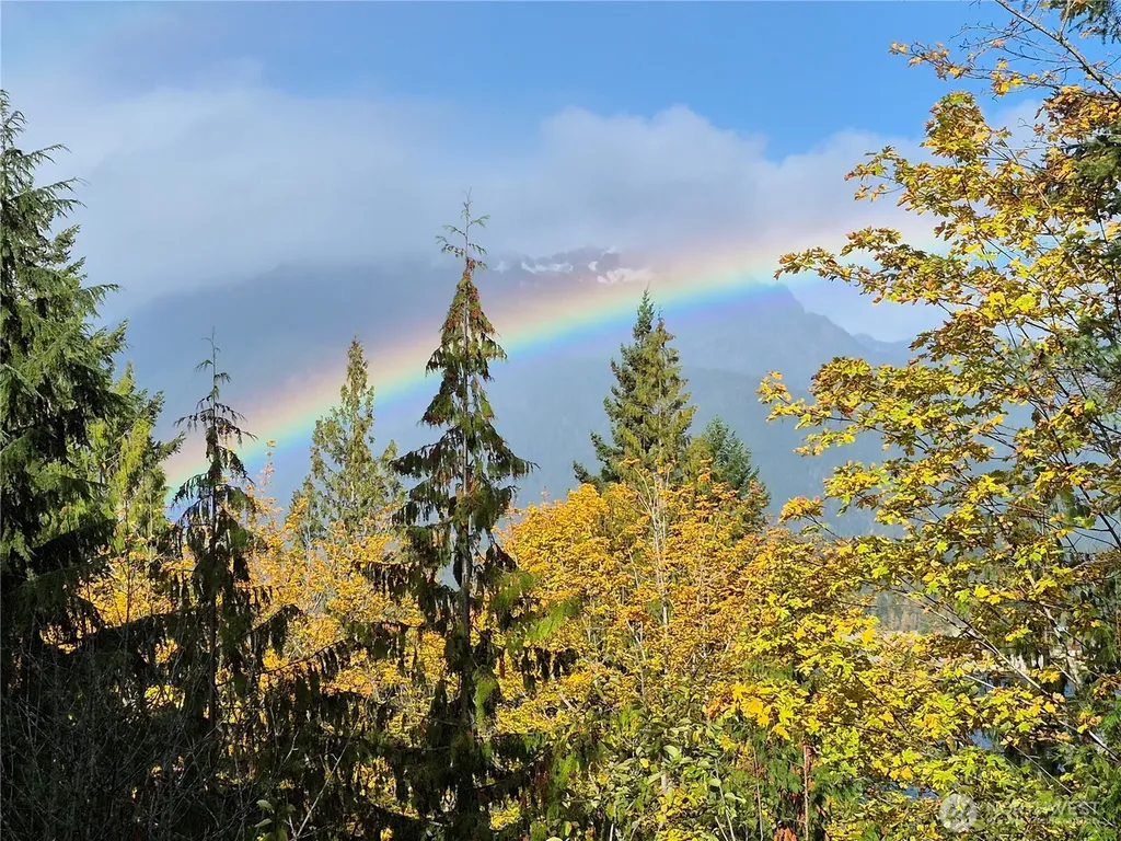 5791 N Lake Cushman Road Hoodsport WA 98548