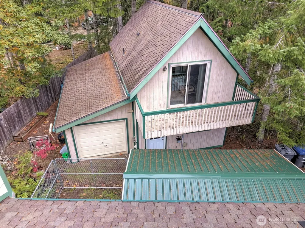 5791 N Lake Cushman Road Hoodsport WA 98548