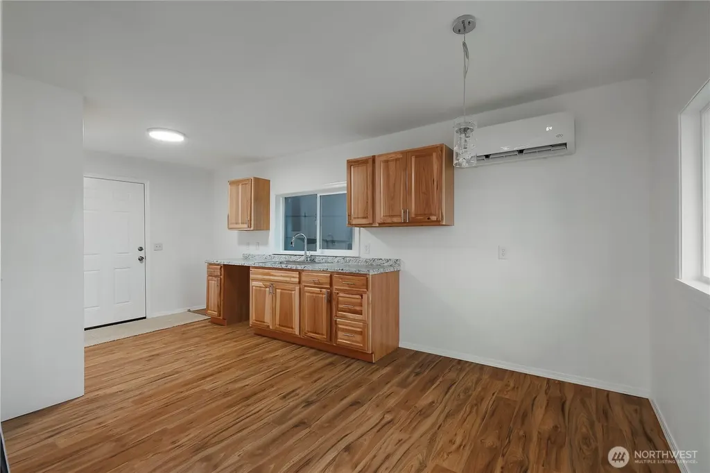4831 E State Route 3 Shelton WA 98584
