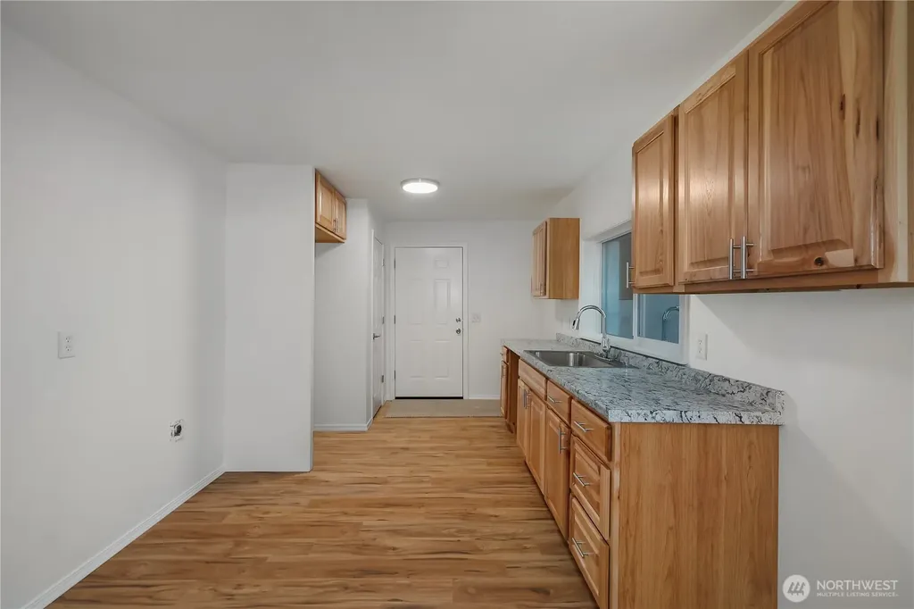 4831 E State Route 3 Shelton WA 98584