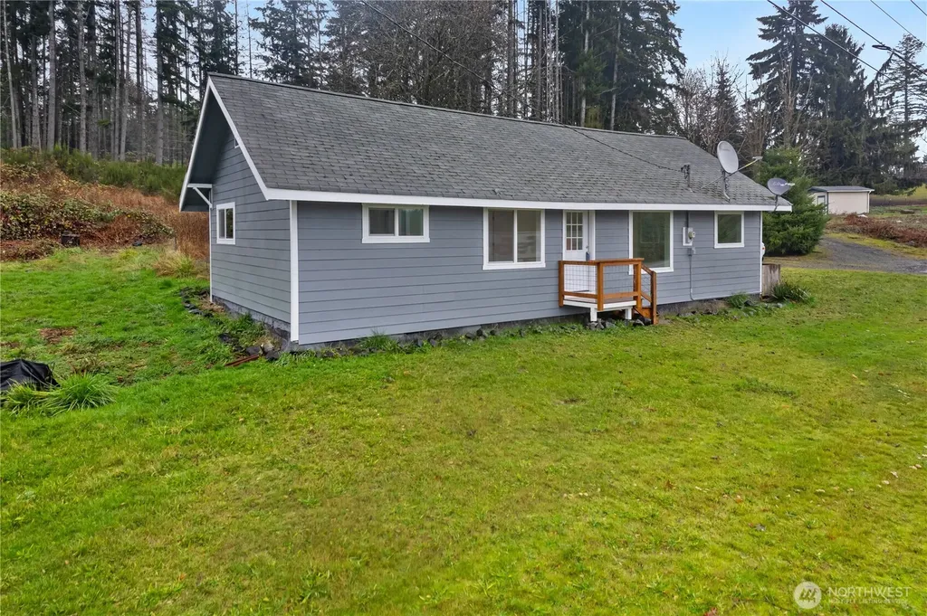4831 E State Route 3 Shelton WA 98584