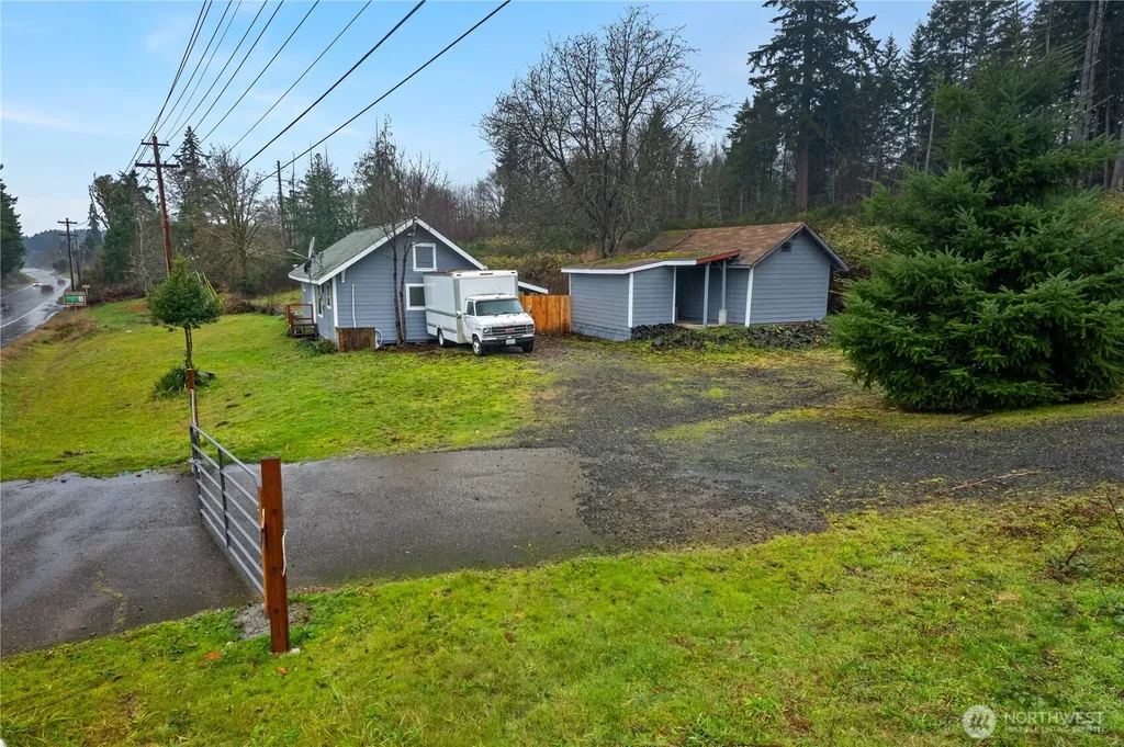 4831 E State Route 3 Shelton WA 98584