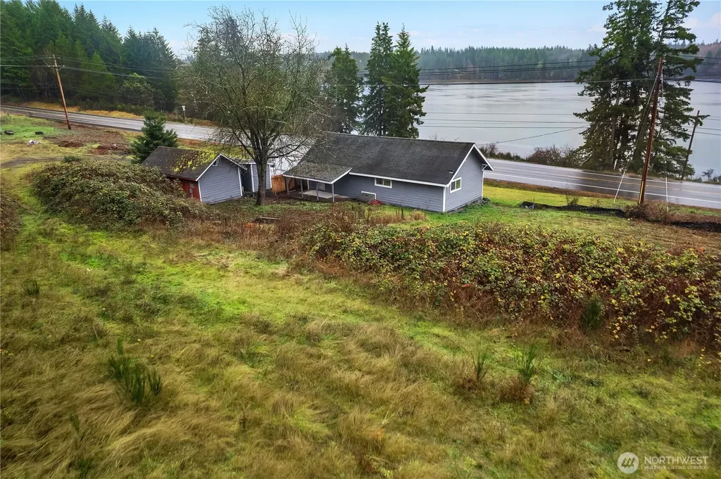 4831 E State Route 3 Shelton WA 98584