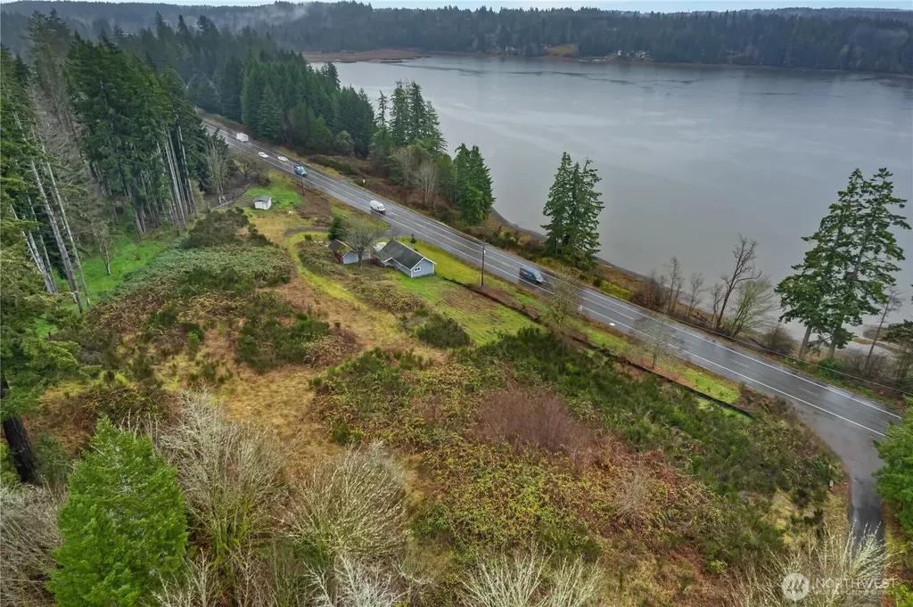 4831 E State Route 3 Shelton WA 98584
