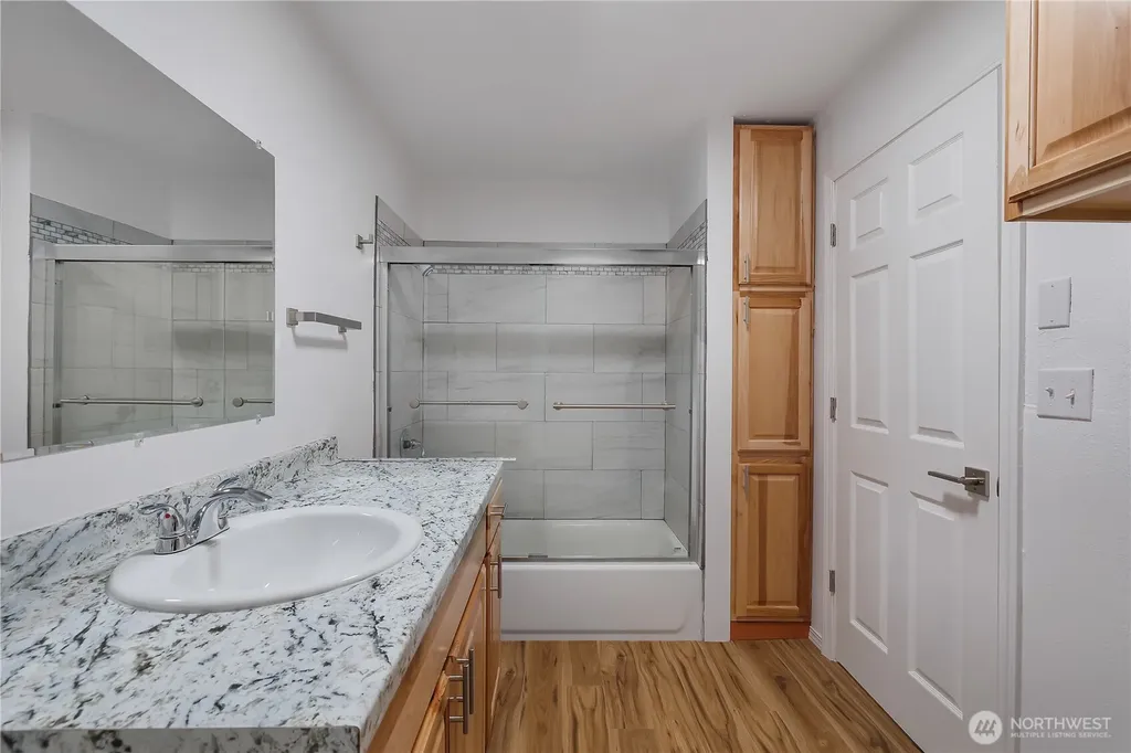 4831 E State Route 3 Shelton WA 98584