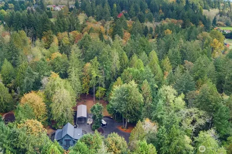 7698 Westerly Lane NE Bainbridge Island WA 98110