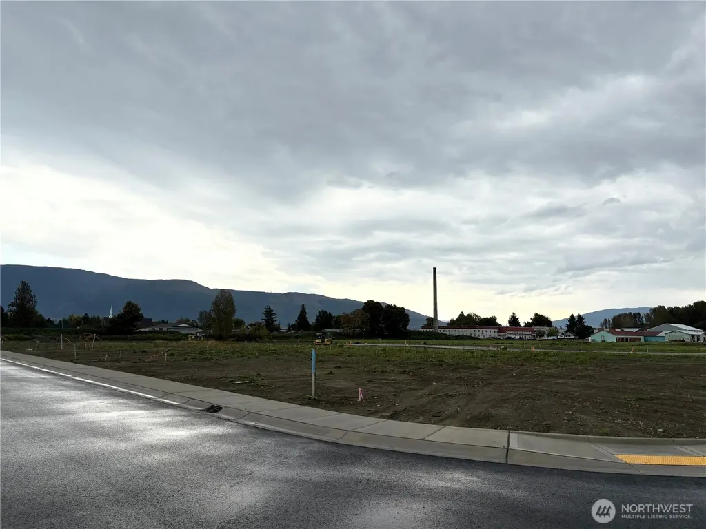 404 W 3rd Street Everson WA 98247