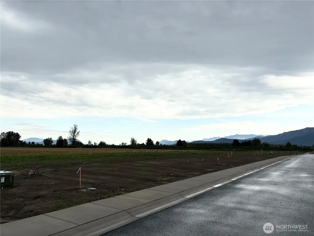 412 W 3rd Street Everson WA 98247