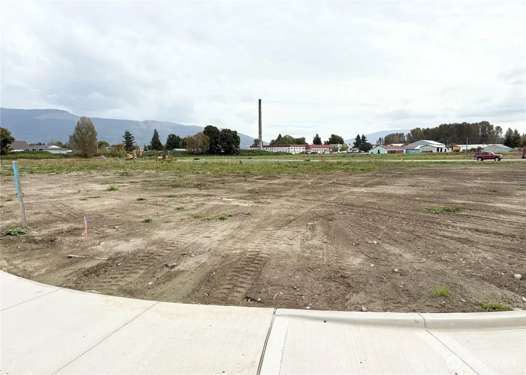 408 W 3rd Street Everson WA 98247