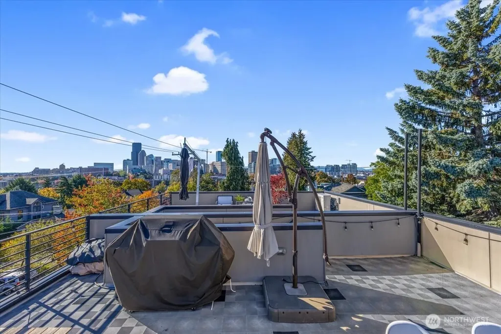 1602 E Marion Street Seattle WA 98122