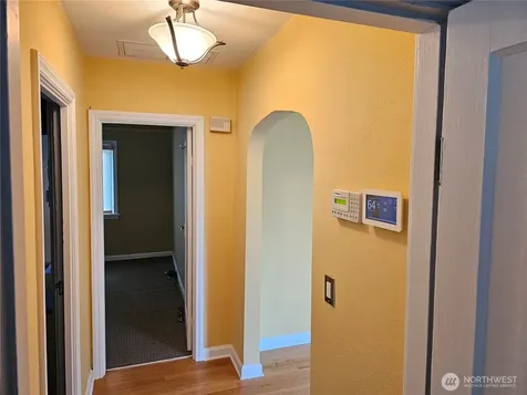 2822 Prosch Avenue W Seattle WA 98119