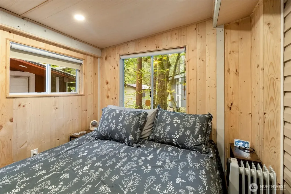 137 Jasper Trail Deming WA 98244