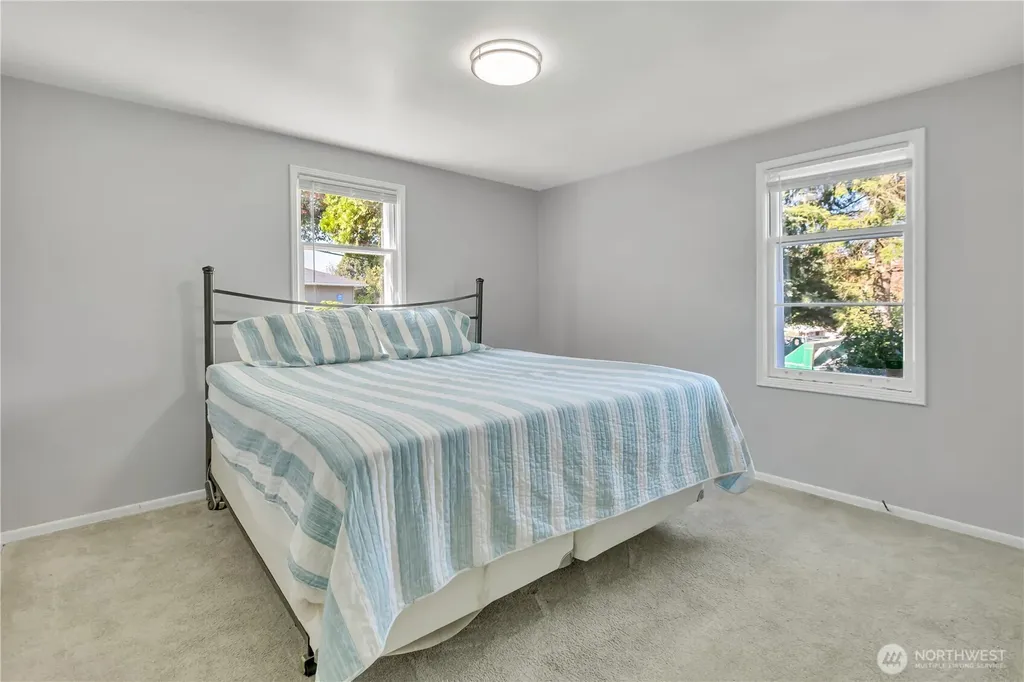 12230 68th Avenue S Seattle WA 98178