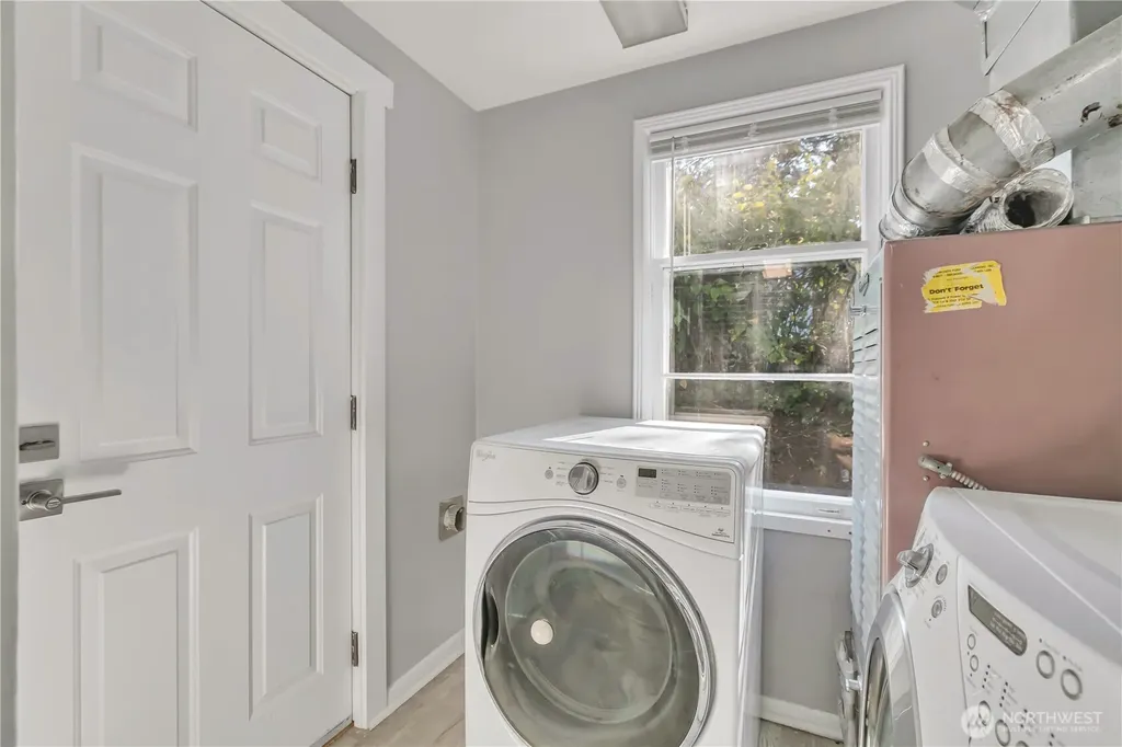 12230 68th Avenue S Seattle WA 98178