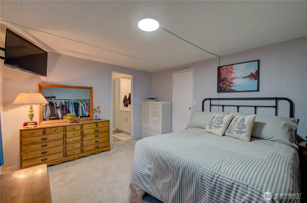 1411 297th Lane Ocean Park WA 98640