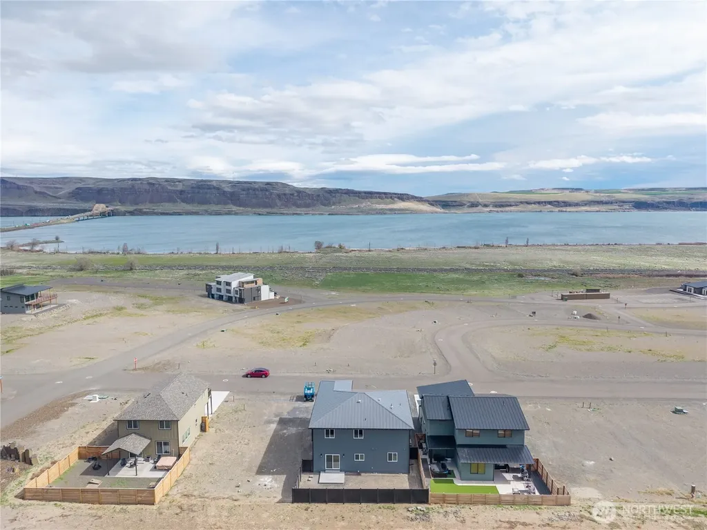 201 Bridgeview Drive Vantage WA 98950
