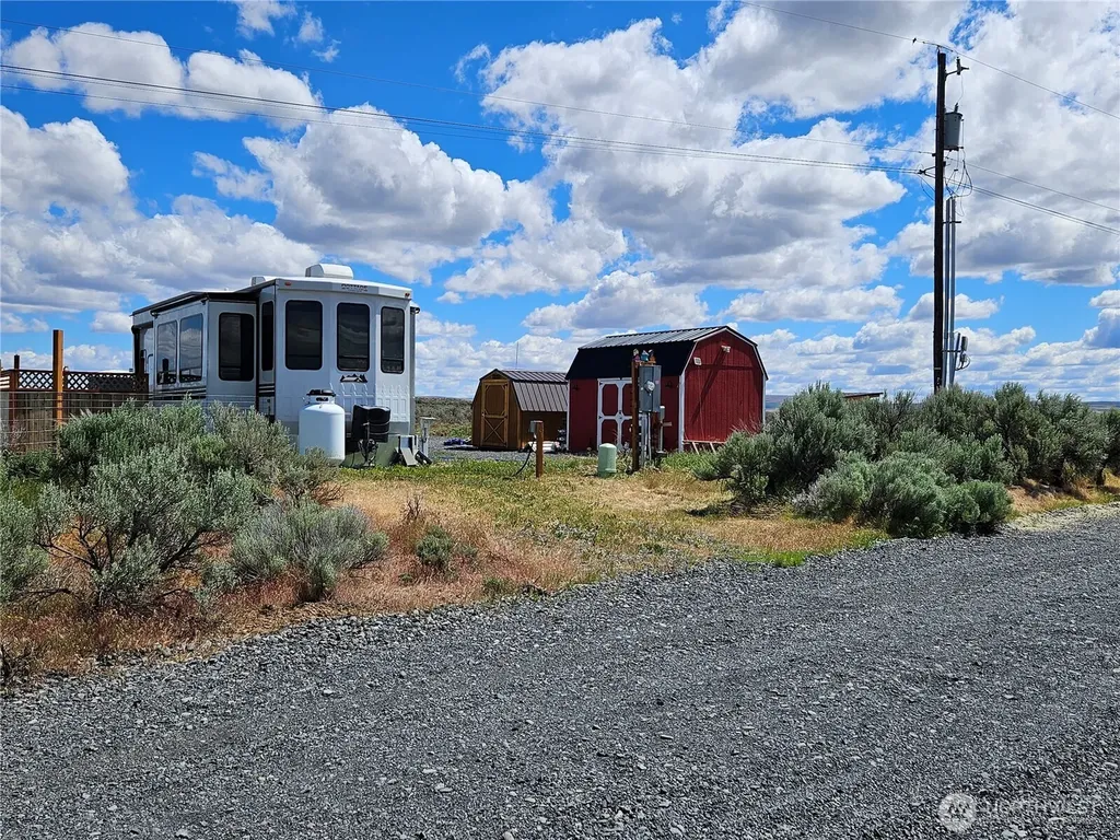 5365 W Coyote Trail Ephrata WA 98823