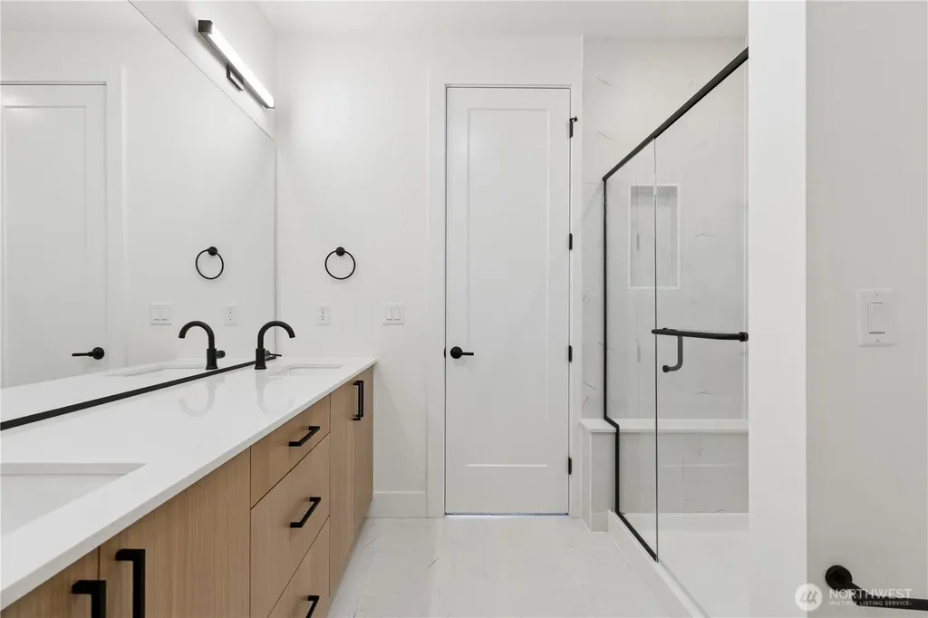 12207 137th Place NE Redmond WA 98052