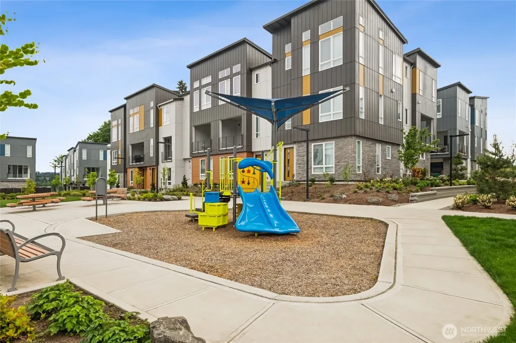 12207 137th Place NE Redmond WA 98052