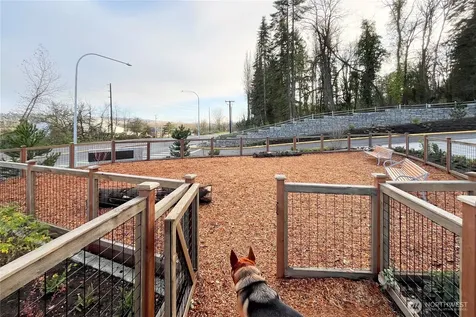 12207 137th Place NE Redmond WA 98052