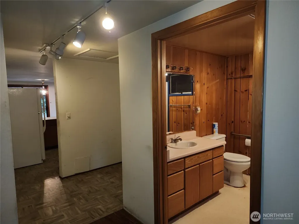 1844 Monroe Road Port Angeles WA 98362