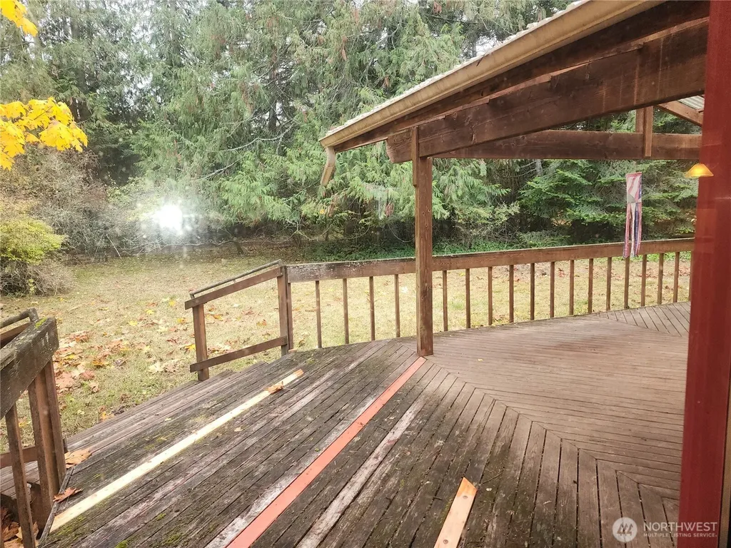 1844 Monroe Road Port Angeles WA 98362
