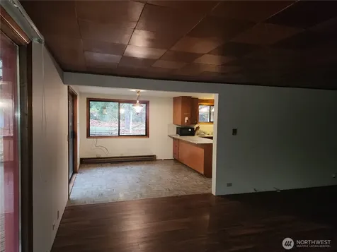 1844 Monroe Road Port Angeles WA 98362