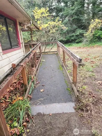1844 Monroe Road Port Angeles WA 98362