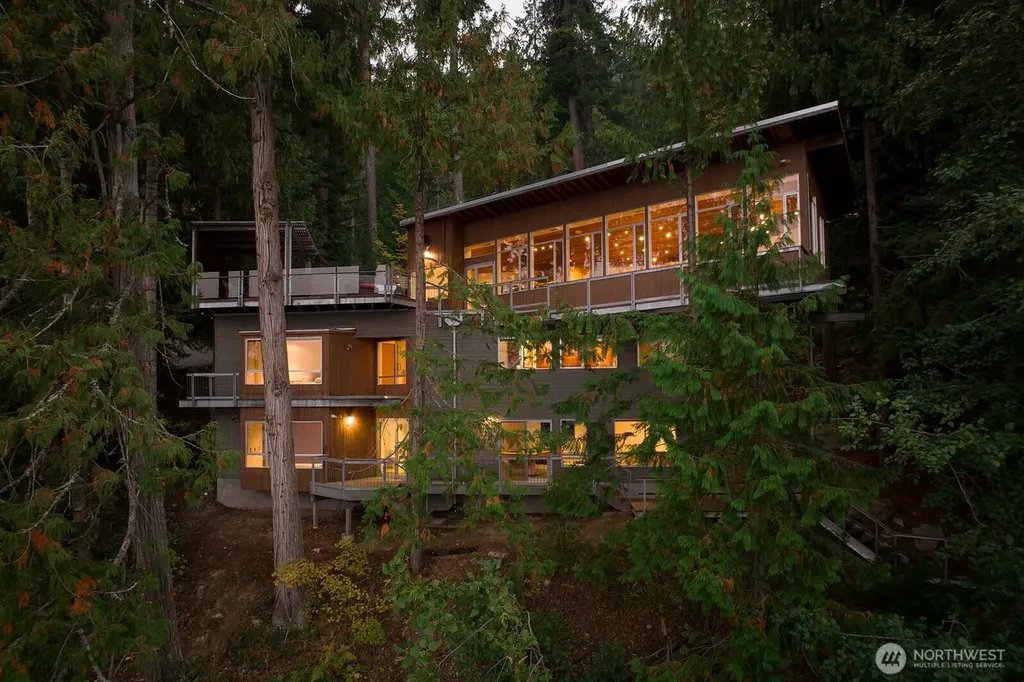 15810 Cedar Brae Road Leavenworth WA 98826
