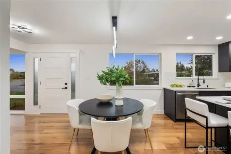 16802 NE 6th Place Bellevue WA 98008