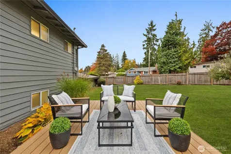 16802 NE 6th Place Bellevue WA 98008