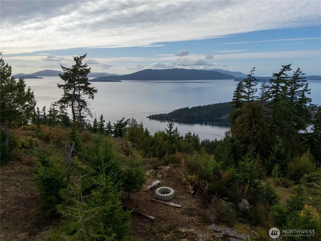 157 Chuckanut Crest Drive Bellingham WA 98229
