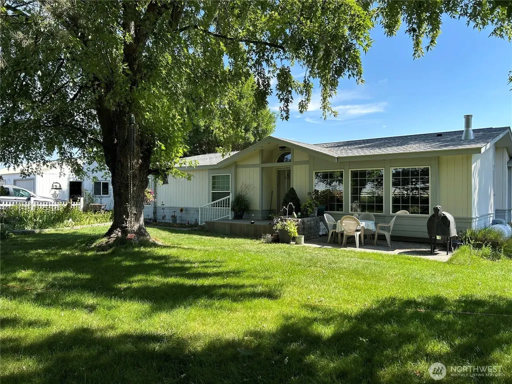 6997 Bacon Lane NE Moses Lake WA 98837