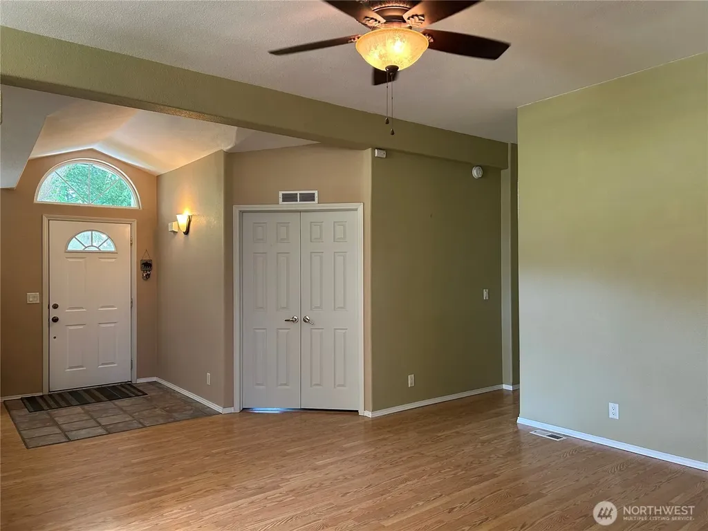 6997 Bacon Lane NE Moses Lake WA 98837