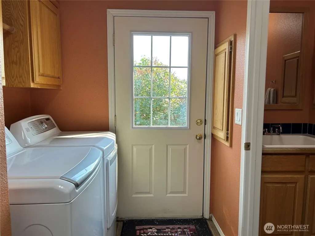 6997 Bacon Lane NE Moses Lake WA 98837