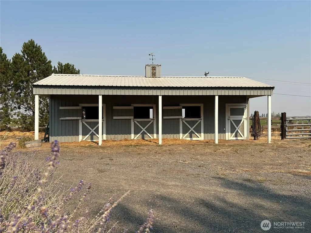 6997 Bacon Lane NE Moses Lake WA 98837