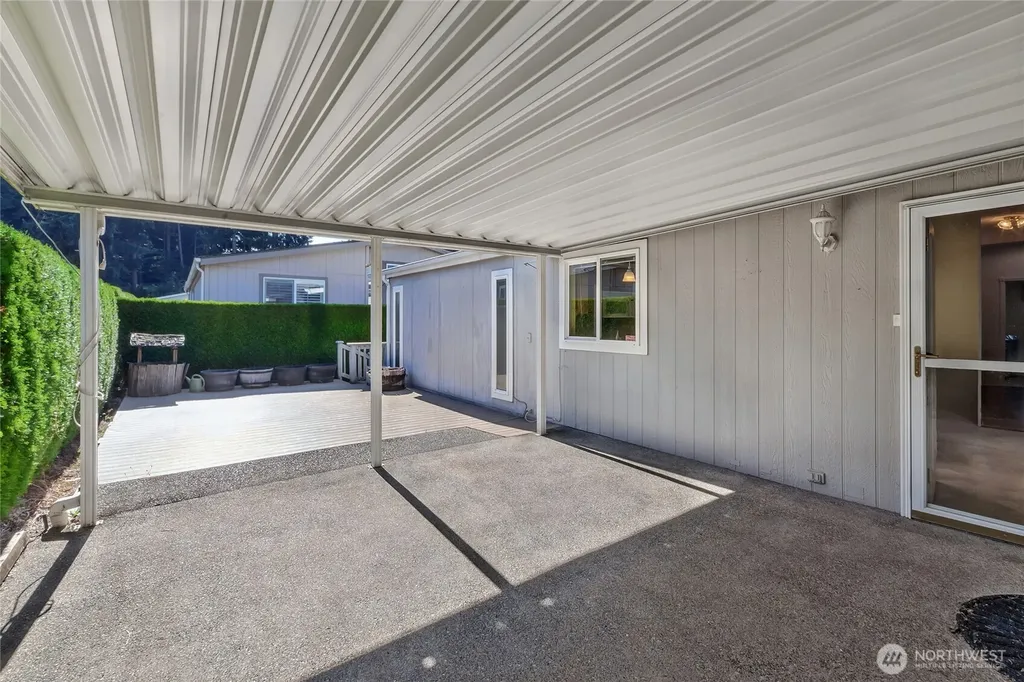 6110 91st St E Puyallup WA 98371