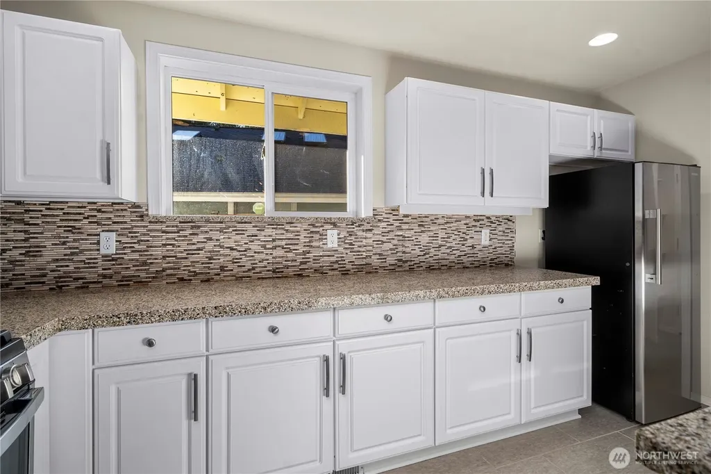4505 7th Street SE Puyallup WA 98374